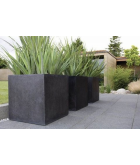 Kæmpe store havekrukker i grandelight glasfiber terrazzo